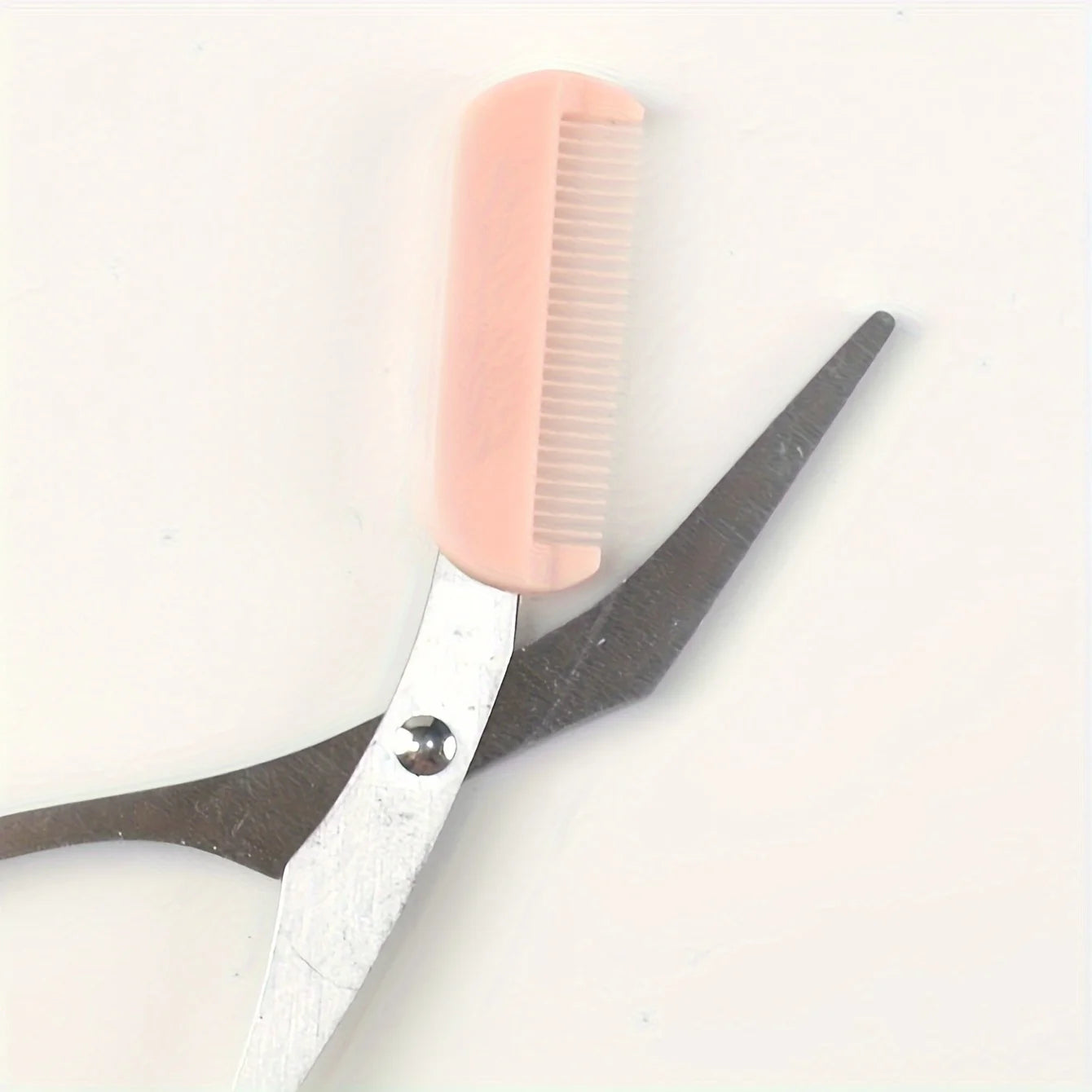 Pink Eyebrow Trimming Scissors – Precise Grooming Tool